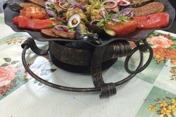 Ресторан Старый Замок, с рейтингом 3.3 - находится по адресу Республика Северная Осетия — Алания, Владикавказ, улица Куйбышева, 61 