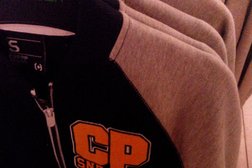 Магазин молодежной одежды Cr, с рейтингом 4.6 - находится по адресу Воронежская область, пос. Солнечный, Парковая улица, 3 