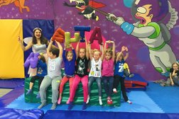 Батутный центр Jumpway, с рейтингом 3.5 - находится по адресу Московская область, пгт Путилково, МКАД 71 километр, 16а 