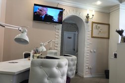 Парикмахерская Мон Плезир, с рейтингом 3 - находится по адресу Московская область, Чехов, улица Лопасненская, 5 