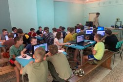 Волгоградская государственная академия последипломного образования, с рейтингом 3.5 - находится по адресу Волгоград, Новодвинская улица, 19а 