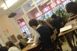 Гимназия №7, с рейтингом 4 - находится по адресу Мурманск, улица Олега Кошевого, 12а 