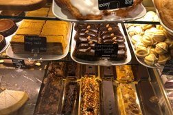 Кулинарная лавка братьев Караваевых, с рейтингом 3.5 - находится по адресу Москва, улица Черняховского, 4 