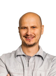 Стоматолог-терапевт, имплантолог Михаил Михайлович Ступченко