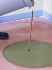 Курьер, бетонщик Евгений Горностаев