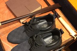 Магазин брендовой одежды и аксессуаров Louis Vuitton, с рейтингом 3.8 - находится по адресу Алматы, Аль-Фараби проспект, 77/8 