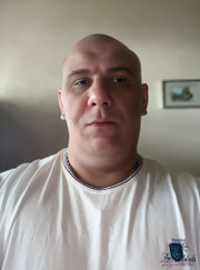 Грузчик, маляр-штукатур Андрей Владимирович Дементев