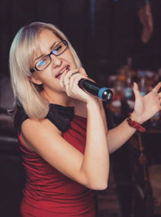 Певец Остроумова Анжелика