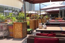 Ресторанный комплекс Roma Caffe, с рейтингом 3.5 - находится по адресу Алматы, Самал 2-й микрорайон, 111 