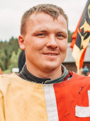 Автослесарь, каменщик Алексей Дмитриевич Чикунов