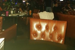 Ресторан & бар Chesterfield, с рейтингом 4.4 - находится по адресу Москва, улица Новый Арбат, 19с1 