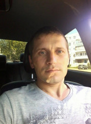 Каменщик, маляр-штукатур Михаил Витальевич Смирнягин