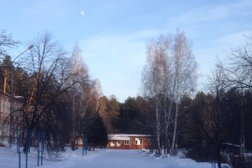 Центр загородного отдыха им. Феди Горелова, с рейтингом 4.3 - находится по адресу Челябинская область, Миасс, Озеро Тургояк, 17 ст1/10 