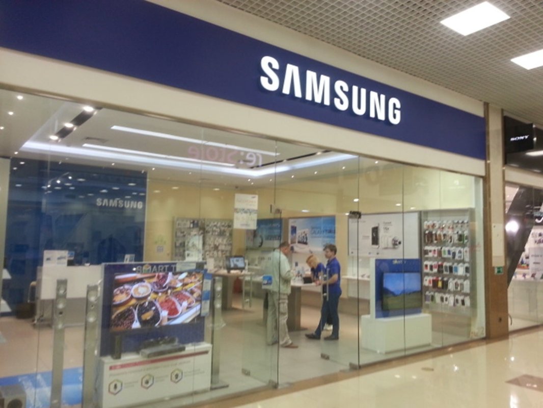 Ремонт телефонов самсунг краснодар. Ремонт телефонов самсунг краснодар. Крупные салоны самсунг в краснодаре. Шевченко 152. Магазин самсунг в уфе.