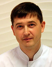 Челюстно-лицевой хирург, имплантолог Андрей Валерьевич Кузьмин