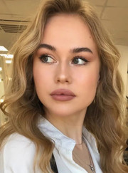 Визажист Алина Дмитриевна Жукова