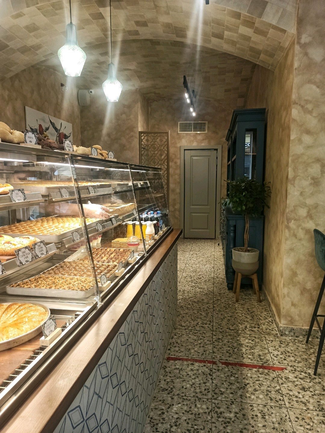 Пахлавальня гривцова. Пахлавальня на гривцова. Санкт-петербург переулок гривцова 13/11 пахлавальня. Пахлавальня на гривцова. Пахлавальня гривцова.