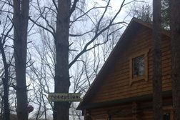 Домик в лесу, с рейтингом 2.4 - находится по адресу Республика Татарстан, пос. Октябрьский, Спортивная улица, 36 