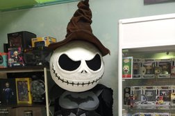 Магазин по продаже фигурок из кино и гик-аксессуаров Enjoy Shop, с рейтингом 4.5 - находится по адресу Алматы, Жолдасбекова, 9а 