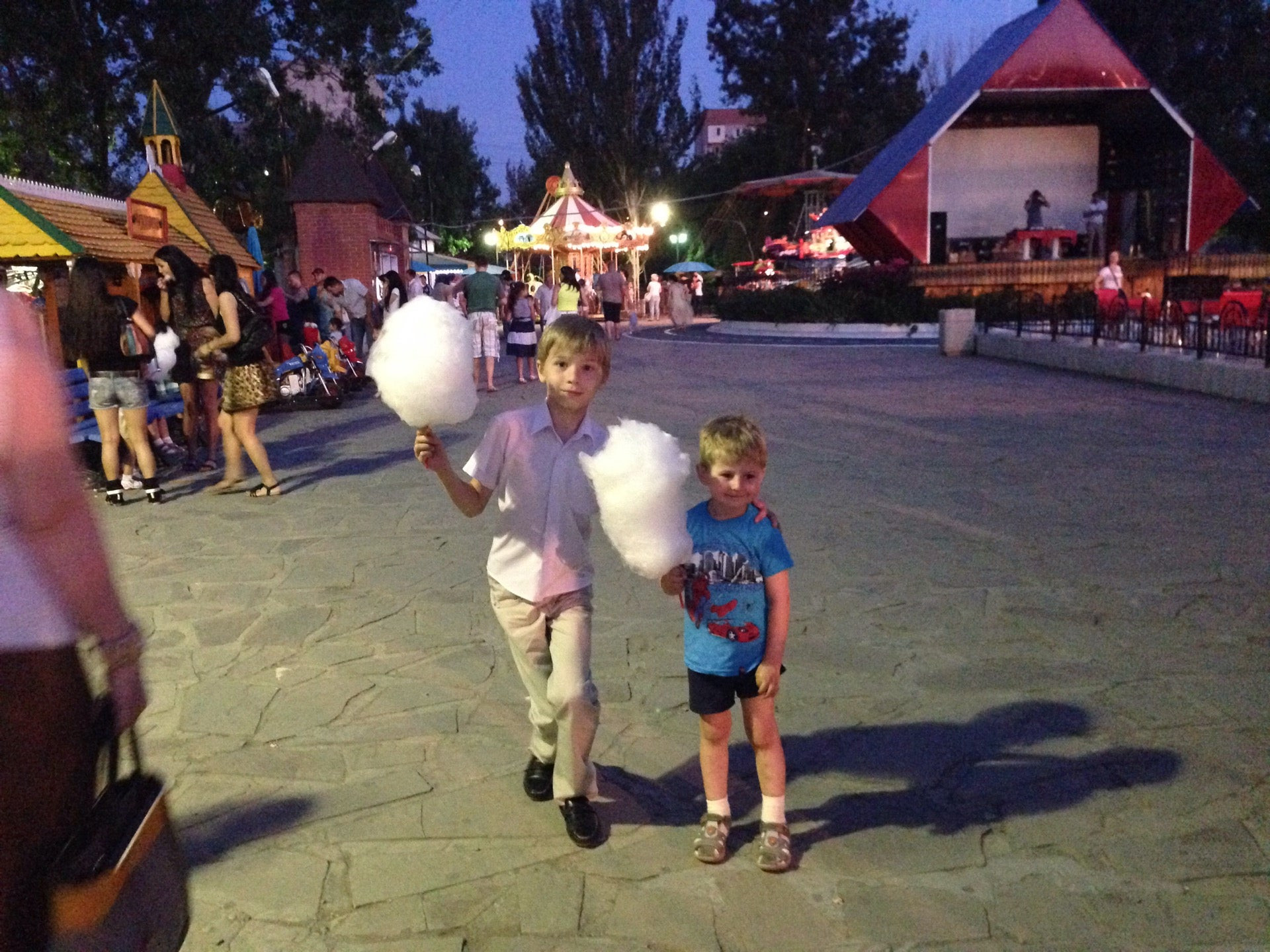 Картинг в Астрахани: адреса и телефоны, 6 развлекательных центров, 3 ...