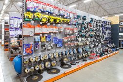 Магазин строительно-отделочных материалов Новый дом, с рейтингом 4 - находится по адресу Воронежская область, с. Новая Усмань, улица Дорожная, 4Б 