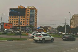 Лаборатория ремонта на улице Красных Партизан, с рейтингом 4.5 - находится по адресу Краснодар, улица Красных Партизан, 144/1 