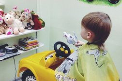 Детская парикмахерская Life Flowers, с рейтингом 3.8 - находится по адресу Ханты-Мансийский автономный округ, Сургут, Сибирская, 11Б 