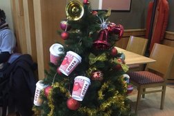 Кофейня Costa Coffee, с рейтингом 4.8 - находится по адресу Алматы, Самал 2-й микрорайон, 111 