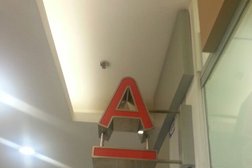 Кредитно-кассовый офис Альфа-Банк, с рейтингом 3.3 - находится по адресу Санкт-Петербург, Стачек проспект, 99 