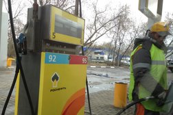 Автозаправка Роснефть, с рейтингом 3.7 - находится по адресу Москва, улица Полбина, 29 