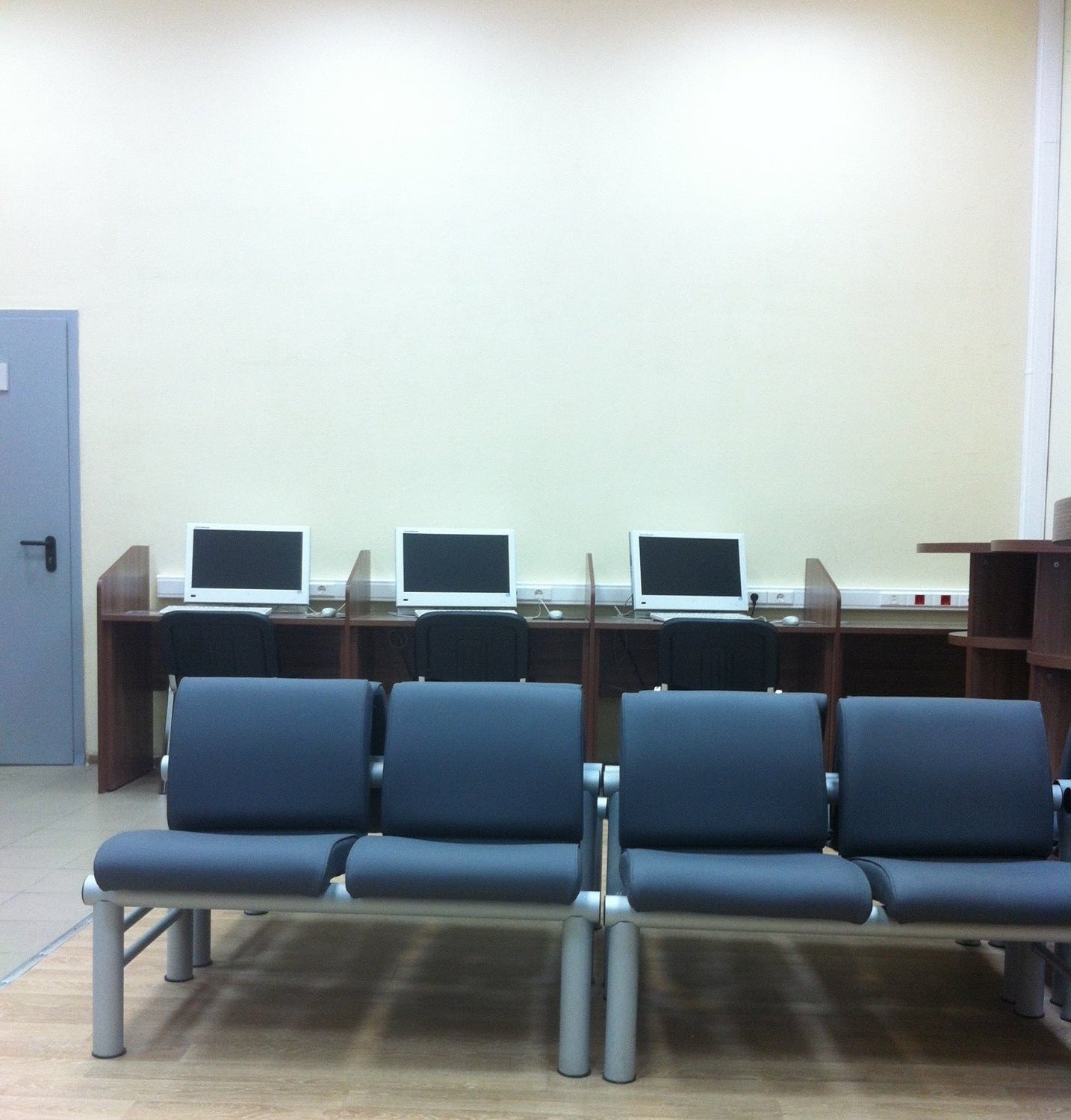 Информационно-культурный центр в солнцево. Мфц по району солнцево. Мфц в солнцево. Мфц в солнцево. Домостроительная улица москва.