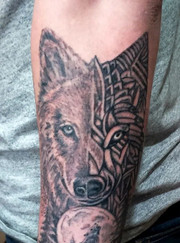 Мастер по пирсингу, тату-мастер Александр Михайлович Винокуров