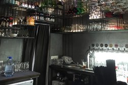 Бар Изи Паб, с рейтингом 4.7 - находится по адресу Москва, Ангелов переулок, 1, корп. 1 