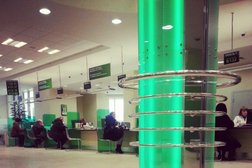 СберБанк, с рейтингом 2.7 - находится по адресу Омск, улица Красный Путь, 111 