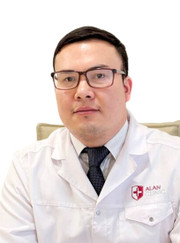 Ортопед, врач спортивной медицины Джумамурат Астанакулов