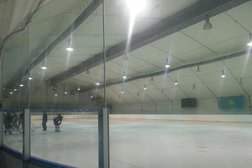 Ледовая арена HOCKEY WORLD, с рейтингом 2.5 - находится по адресу Алматы, Абая проспект, 216 