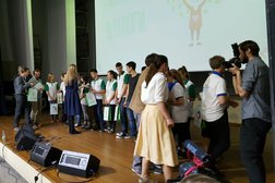 Оздоровительный комплекс Клязьма, с рейтингом 3.9 - находится по адресу Московская область, пос. Поведники, Санаторная улица, 10 