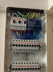 Электрик, автослесарь Михаил Васильевич Устинов