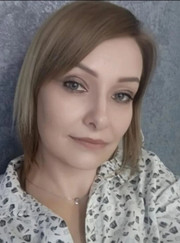 Педагог начальной школы, преподаватель литературы Ольга Александровна Уракова