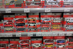 Гипермаркет Магнит Экстра, с рейтингом 2.9 - находится по адресу Екатеринбург, проспект Космонавтов, 2 