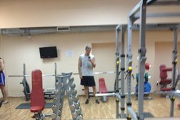 Спортивно развлекательный центр Радуга, с рейтингом 2.3 - находится по адресу Москва, Щербинка, Юбилейная улица, 3а 