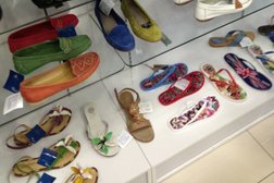 Салон обуви Respect, с рейтингом 4.3 - находится по адресу Владивосток, Семёновская улица, 15 