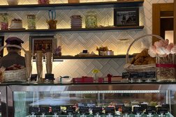 Ресторан и кондитерская Le carré, с рейтингом 4.2 - находится по адресу Москва, Садовническая улица, 69 