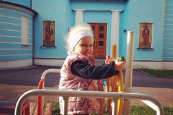 Храм Святых Апостолов Петра и Павла, с рейтингом 3.5 - находится по адресу Московская область, Химки, Ленинский проспект, 31 