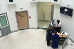 Банкомат Уралпромбанк, с рейтингом 4 - находится по адресу Челябинск, Комсомольский проспект, 111 