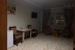 Ресторанно-гостиничный комплекс Томирис, с рейтингом 4 - находится по адресу Нур-Султан, Қорғалжын шоссе, 9 