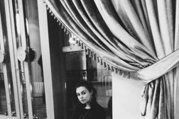 Музыкальный театр, с рейтингом 4.5 - находится по адресу Волгоград, улица Маршала Чуйкова, 4 