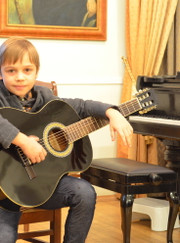 Певец, педагог по вокалу Максим Алексеевич Крылов