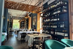 Винный бар The Wine Cafe, с рейтингом 5 - находится по адресу Нур-Султан, Қабанбай батыр проспект, 9/2 