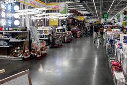 Гипермаркет для строительства и обустройства дома и дачи Леруа Мерлен, с рейтингом 3 - находится по адресу Алматинская область, Алматы-Бишкек трасса, 8970 